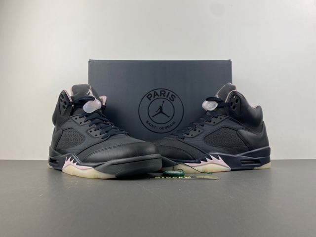 (image for) PSG x Air Jordan 5 “Off Noir” men shoes